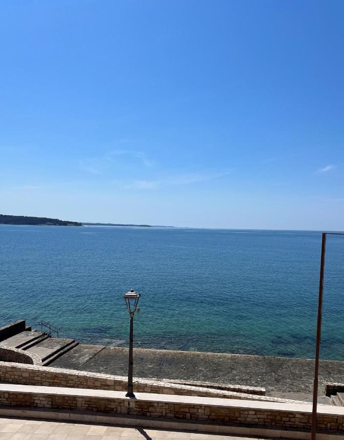Rotonda Inn Novigrad Novigrad  Екстер'єр фото