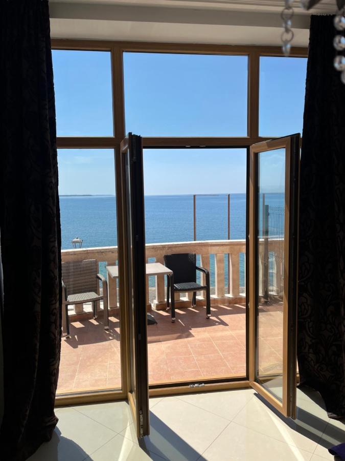 Rotonda Inn Novigrad Novigrad  Екстер'єр фото