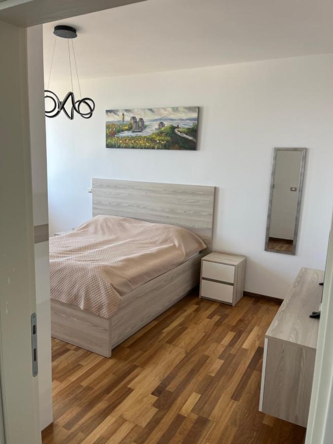 Rotonda Inn Novigrad Novigrad  Екстер'єр фото